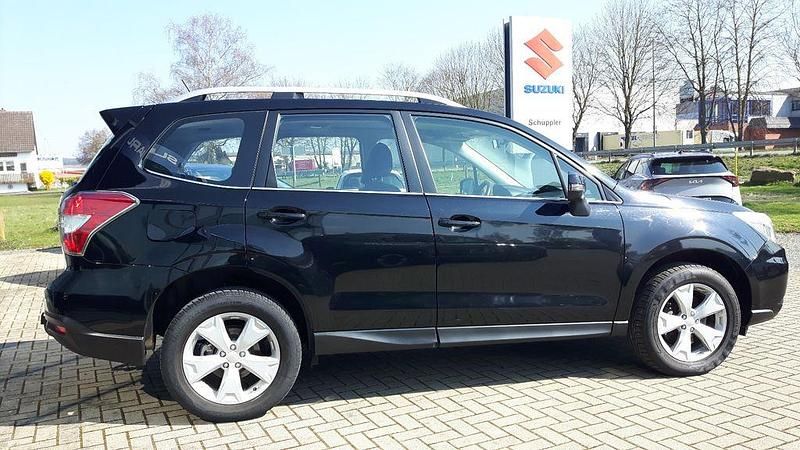 Gebraucht Subaru Forester Exclusive+ 147 PS (108 kW) 2013 Schwarz SUV