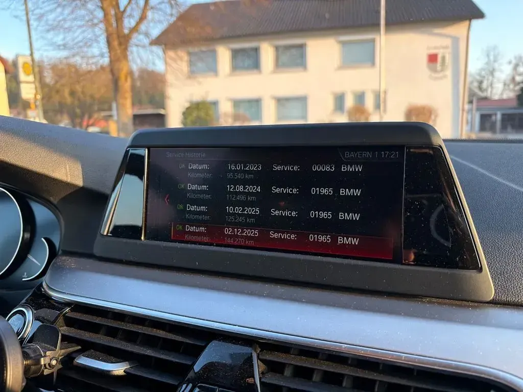 Second-hand BMW 520 190 CP (139 kW) 2018 Negru Break