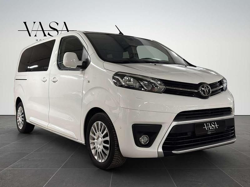 Gebraucht Toyota Proace 120 PS (88 kW) 2021 Weiß Van / Kleinbus