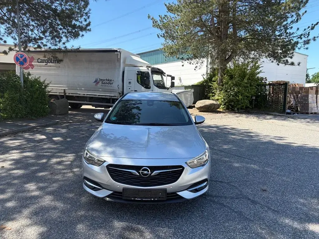 Gebraucht Opel Insignia Edition 170 PS (125 kW) 2019 Silber Kombi