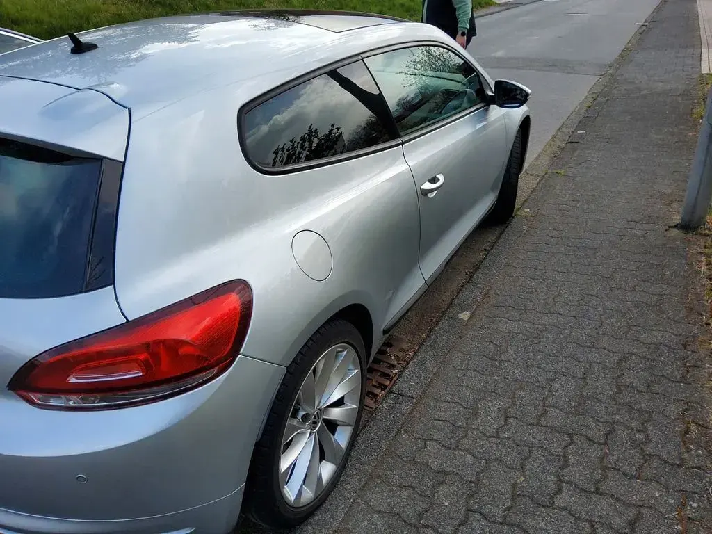 Gebraucht VW Scirocco 160 PS (117 kW) 2009 Silber Coupé