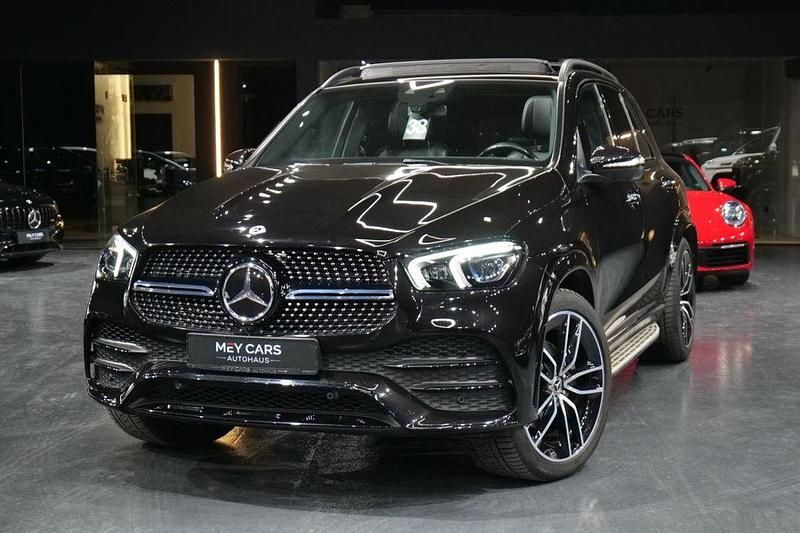 Schwarz Gebraucht 2021 Mercedes GLE400 AMG SUV | 75.980 € - Bild 1/4