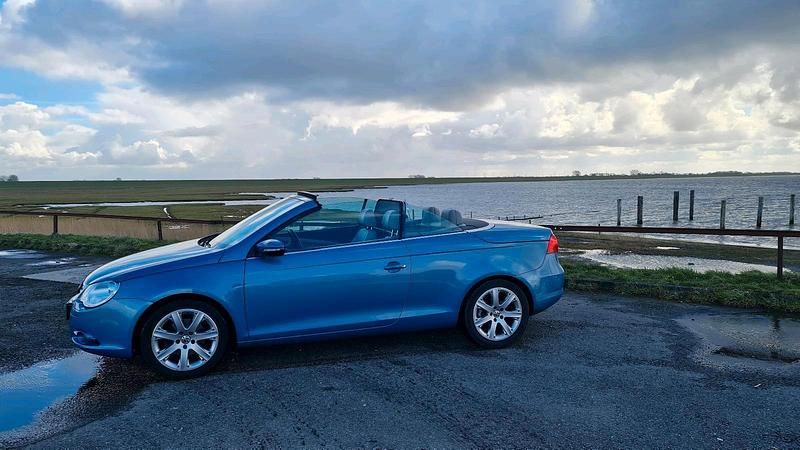 Gebraucht VW Eos 150 PS (110 kW) 2006 Blau Cabrio
