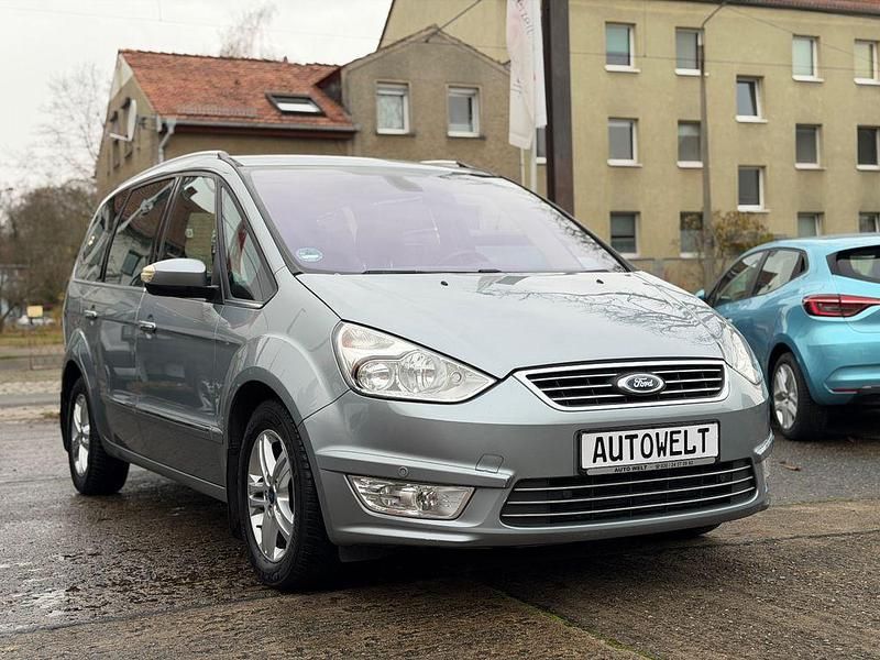 Gebraucht Ford Galaxy Titanium 140 PS (102 kW) 2012 Grau Van / Kleinbus