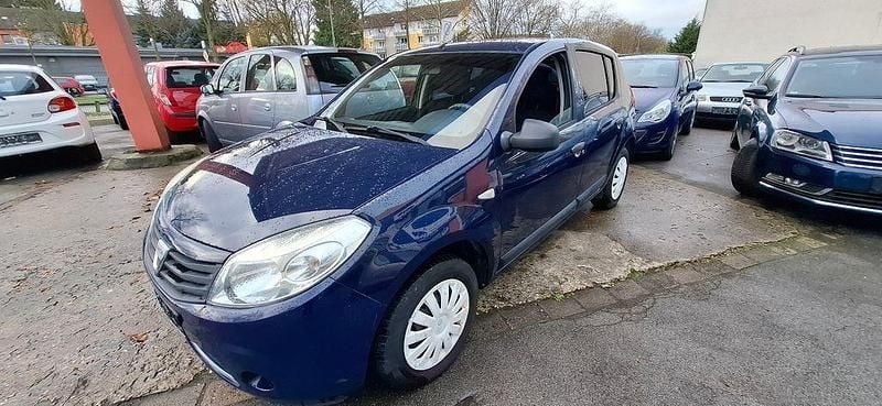 Blau Gebraucht 2010 Dacia Sandero Limousine | 3.490 € (Fairer Preis) - Bild 1/4