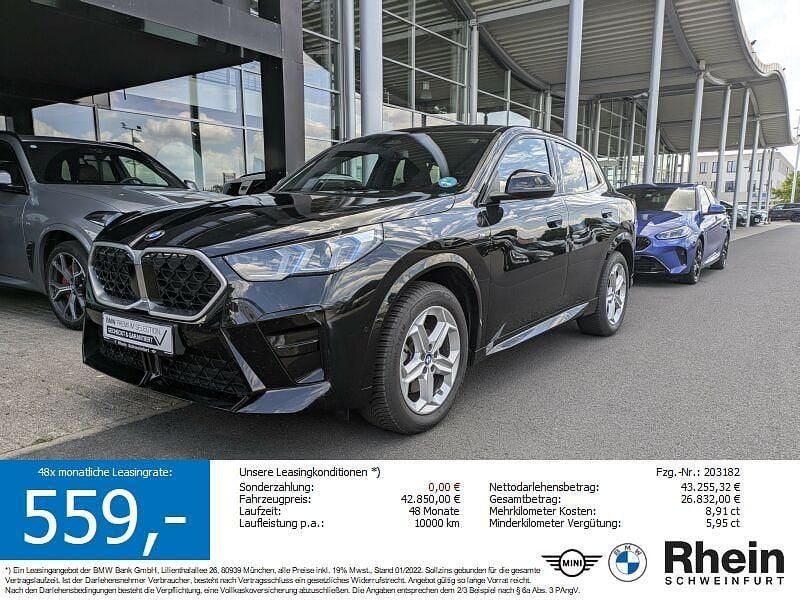 Saphirschwarz metallic Gebraucht 2024 BMW X2 M Sport SUV | 41.845 € (Fairer Preis) - Bild 1/4