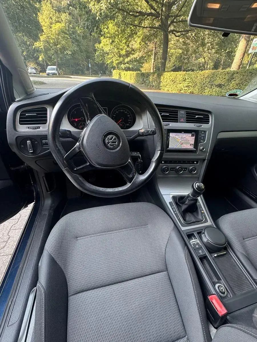 Gebraucht VW Golf VII Comfortline 150 PS (110 kW) 2014 Blau Limousine