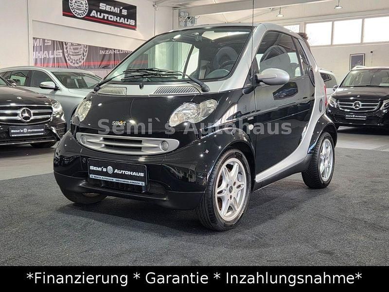 Schwarz Gebraucht 2001 Smart ForTwo Cabrio Passion Cabrio | 4.850 € - Bild 1/4