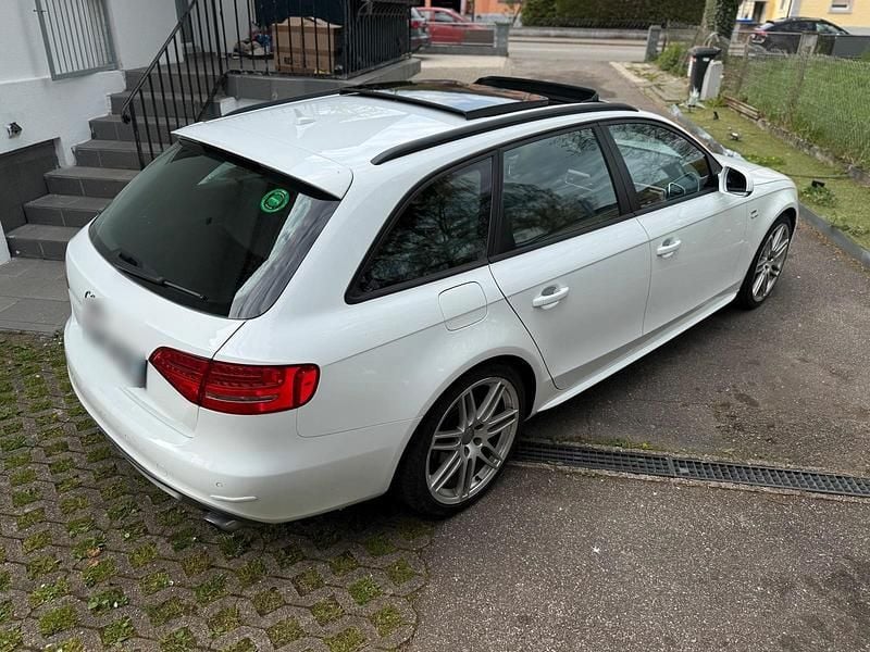 Usata Audi A4 210 CV (154 kW) 2011 Bianco Station wagon
