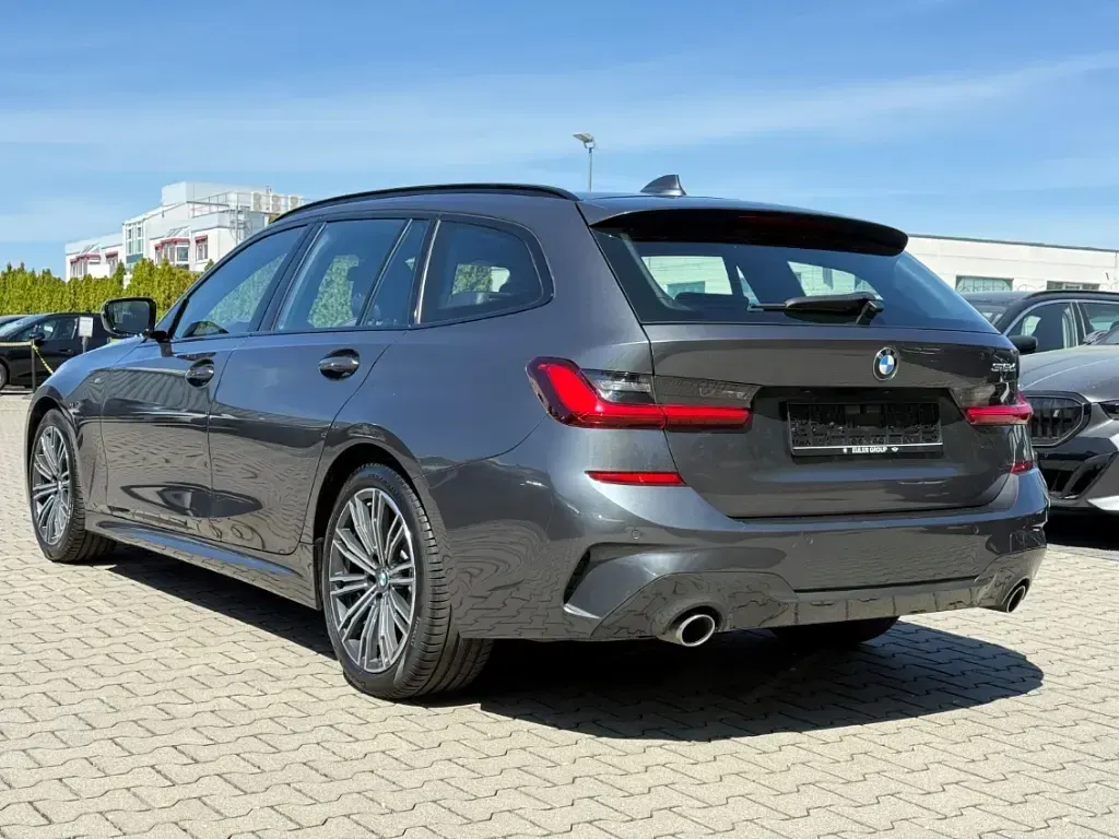 Gebraucht BMW 318 Performance 150 PS (110 kW) 2021 Grau Kombi