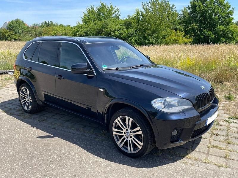 Schwarz Gebraucht 2011 BMW X5 SUV | 13.900 € (Fairer Preis) - Bild 1/4
