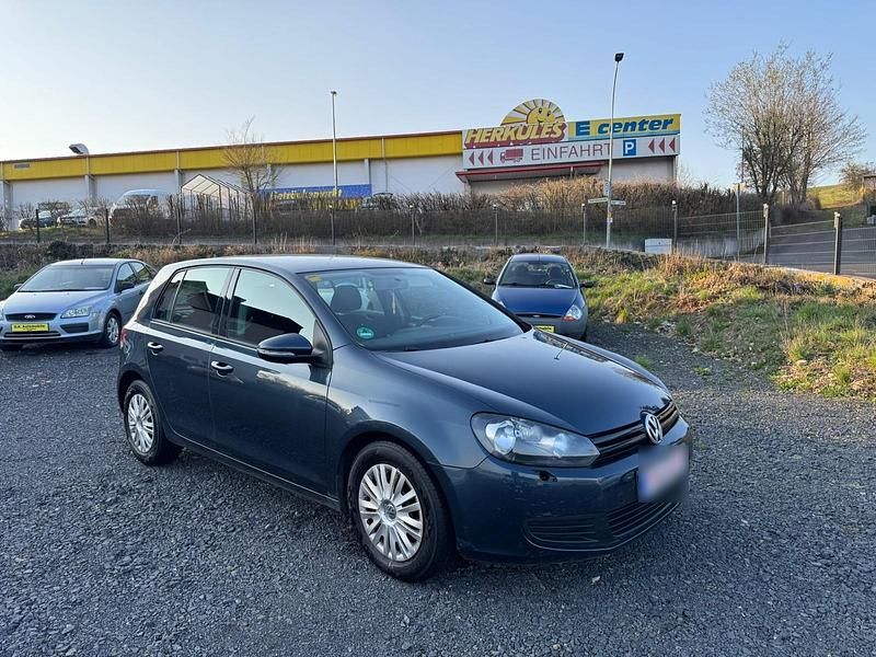 Gebraucht VW Golf VI 80 PS (58 kW) 2010 Grau Kleinwagen
