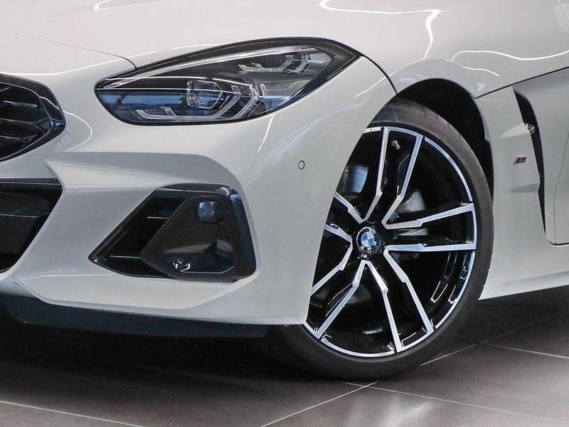 Gebraucht BMW Z4 Shadowline 197 PS (144 kW) 2024 Weiß Cabrio