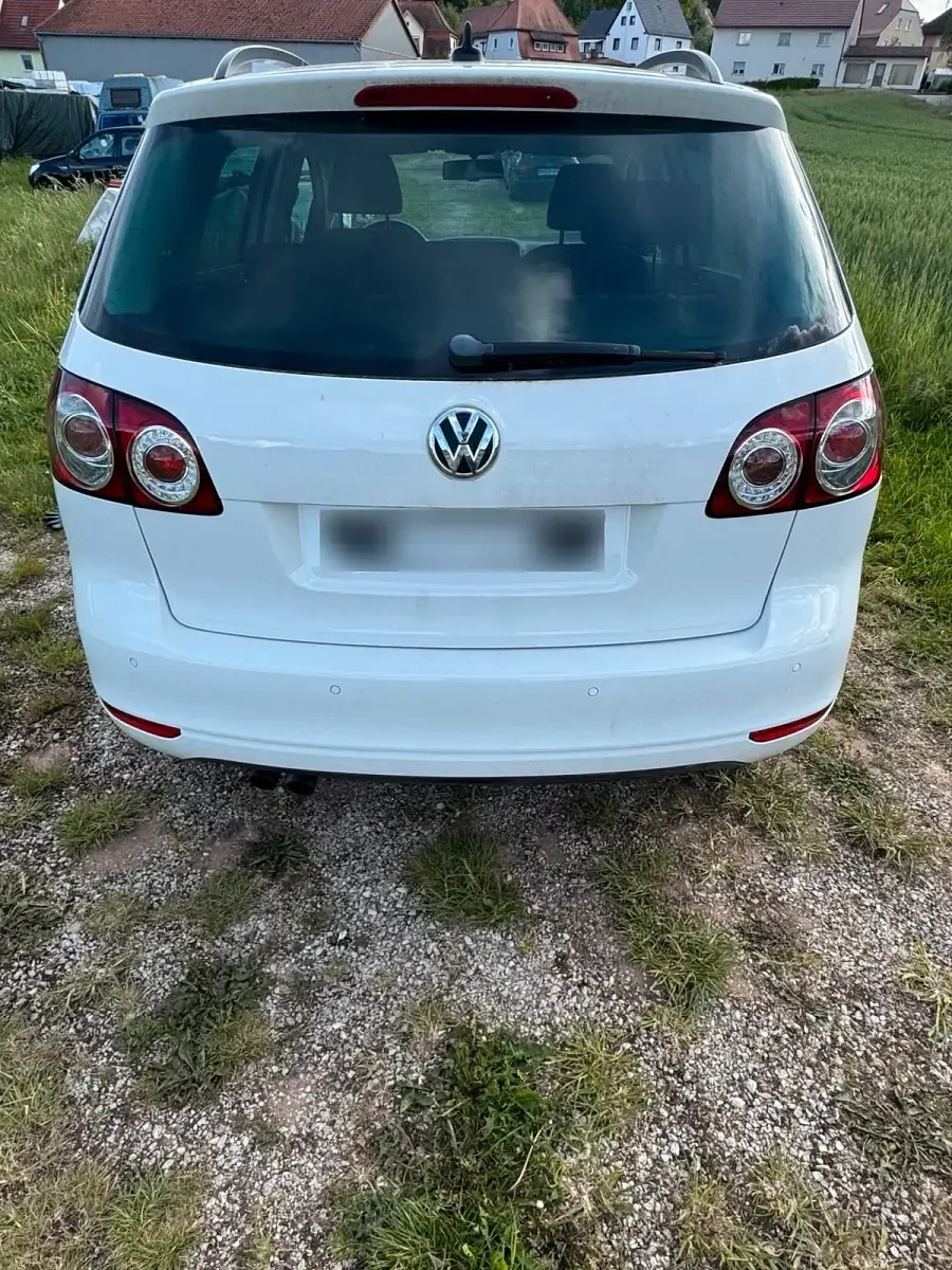 Second-hand VW Golf VII 122 CP (89 kW) 2014 Alb Hatchback