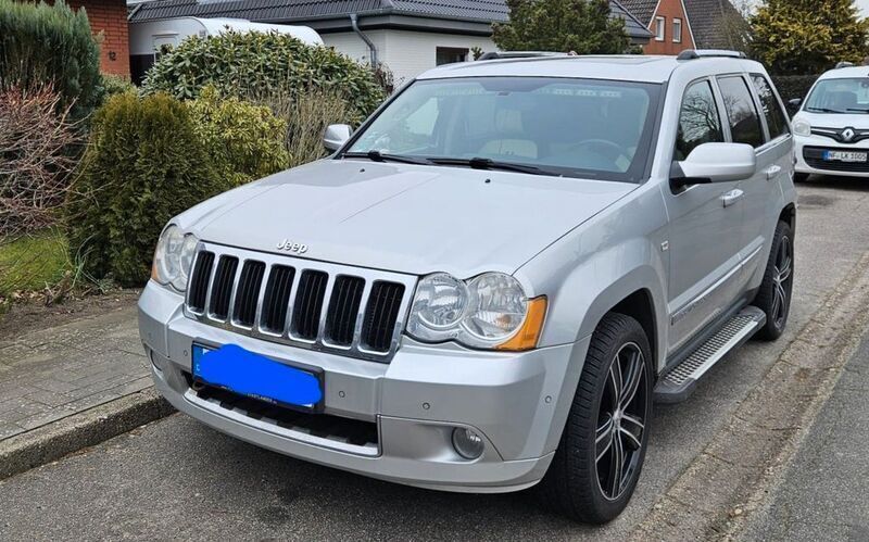 Grau Gebraucht 2007 Jeep Grand Cherokee Limited SUV | 9.000 € (Etwas zu teuer) - Bild 1/4