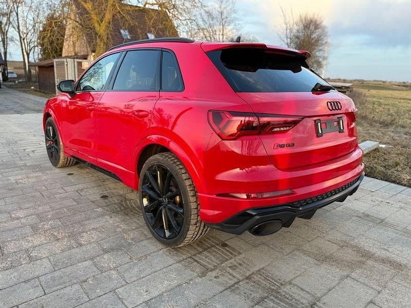 Gebraucht Audi RS Q3 Sport 400 PS (294 kW) 2023 Rot SUV