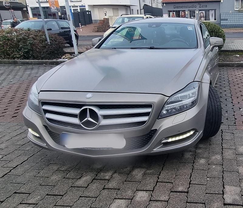 Gebraucht Mercedes CLS350 265 PS (194 kW) 2011 Beige Coupé