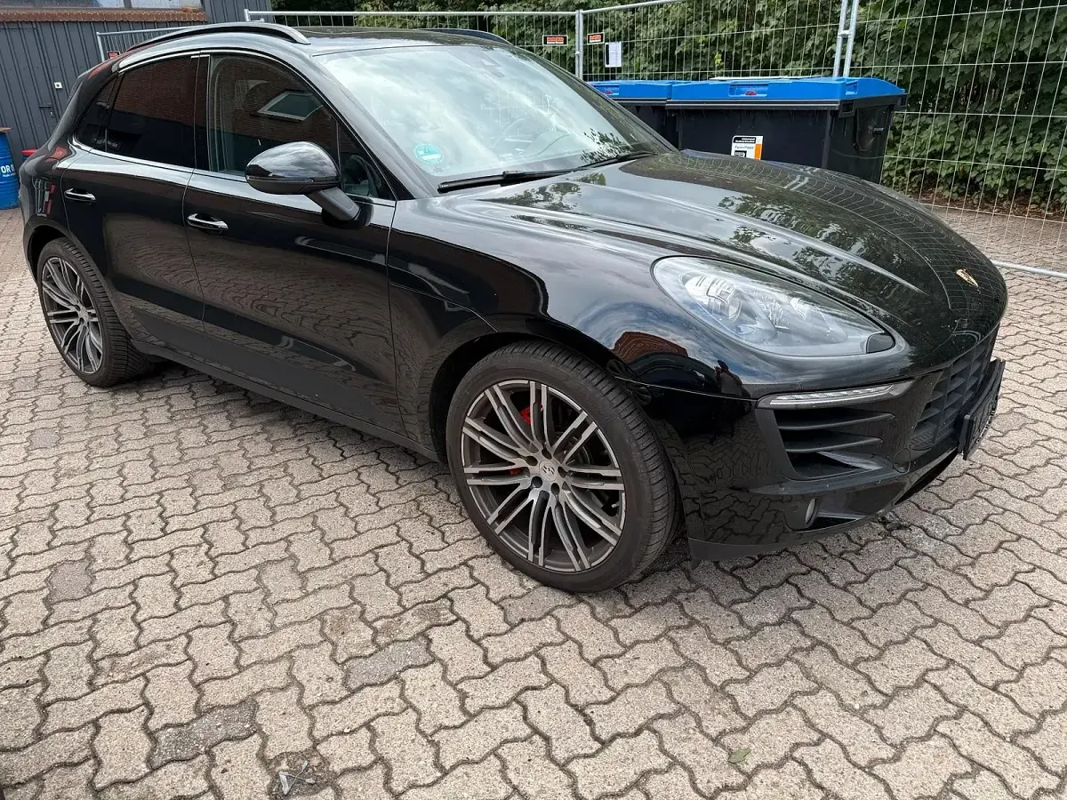 Gebraucht Porsche Macan 258 PS (189 kW) 2015 Schwarz SUV
