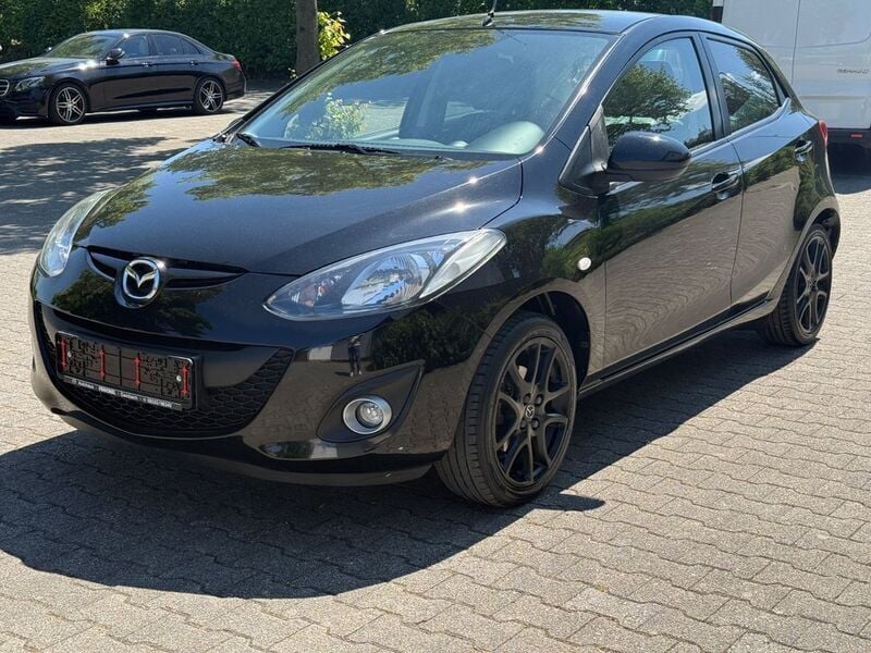 Schwarz Gebraucht 2013 Mazda 2 Kenko Limousine | 4.598 € (Fairer Preis) - Bild 1/4