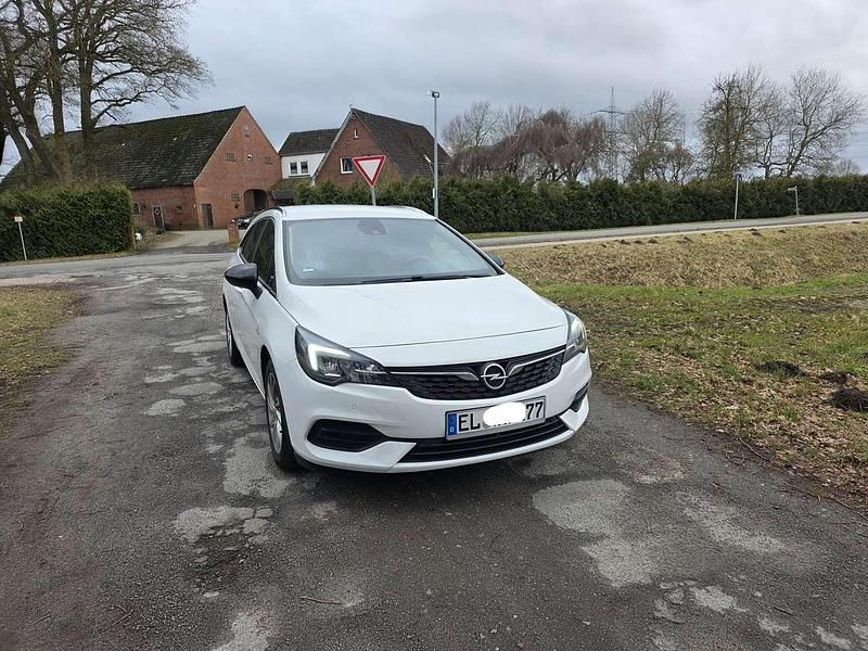 Gebraucht Opel Astra Design Edition 122 PS (89 kW) 2021 Kombi