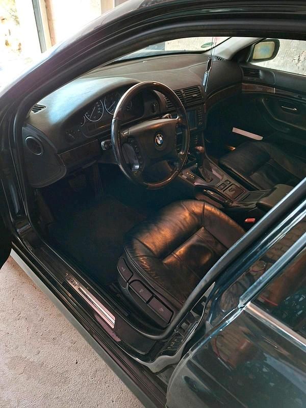 Gebraucht BMW 520 170 PS (125 kW) 2002 Schwarz Limousine