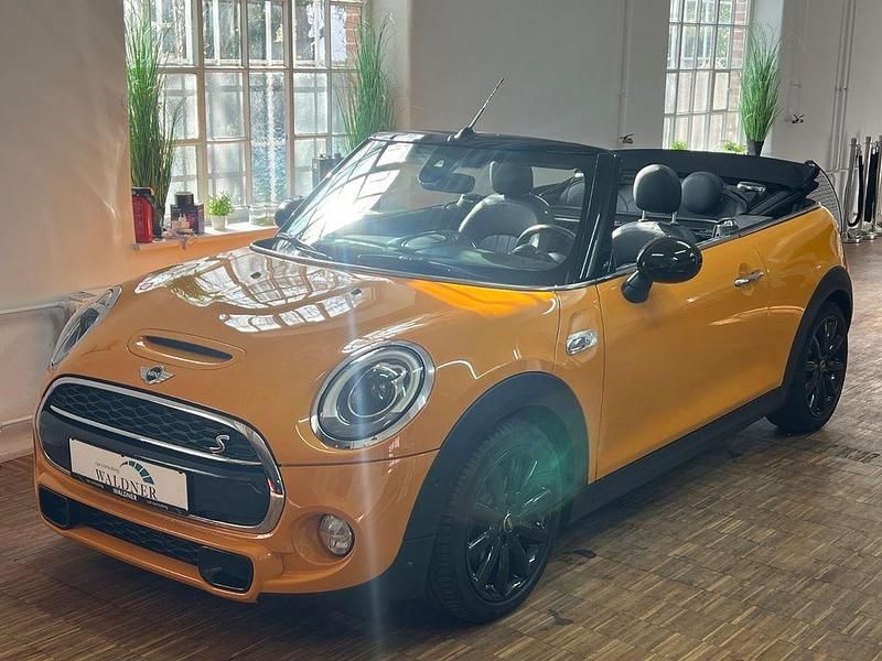Gebraucht Mini Cooper S Cabriolet 192 PS (141 kW) 2016 Orange Cabrio