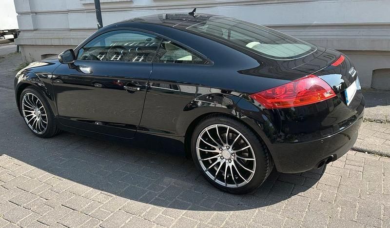 Schwarz Gebraucht 2006 Audi TT Sport Coupé | 9.600 € (Etwas zu teuer) - Bild 1/4