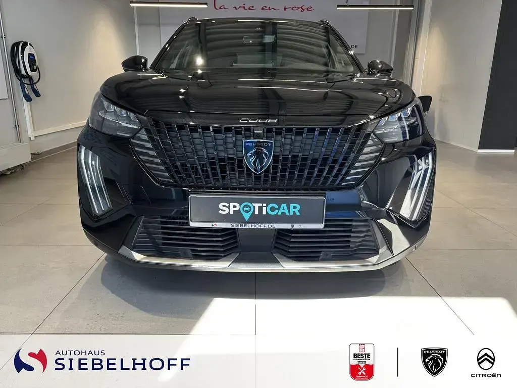 Gebraucht Peugeot 2008 GT 136 PS (100 kW) 2024 Schwarz SUV