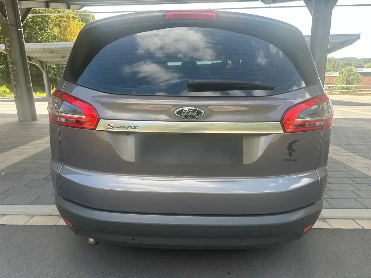 Gebraucht Ford S-MAX S 163 PS (119 kW) 2013 Grau Van / Kleinbus