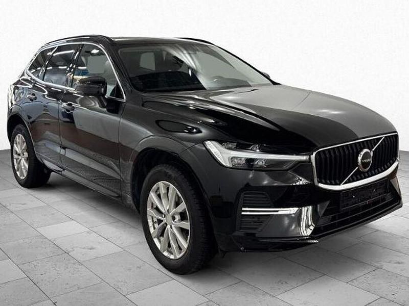 Gebraucht Volvo XC60 Core 197 PS (144 kW) 2022 Schwarz SUV