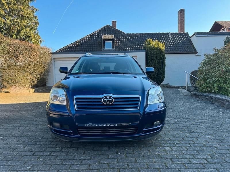 Gebraucht Toyota Avensis 177 PS (130 kW) 2006 Blau Kombi