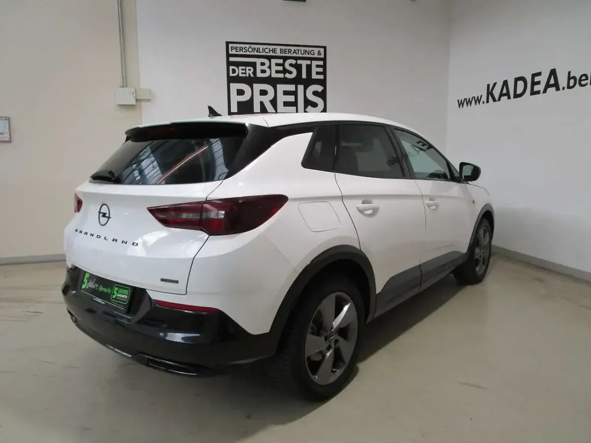 Gebraucht Opel Grandland X 224 PS (164 kW) 2023 Lack weiss banquise/deckende l SUV