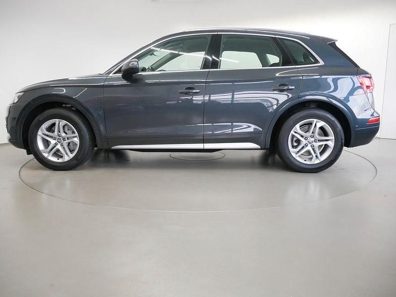 Gebraucht Audi Q5 Design 190 PS (139 kW) 2018 Manhattangrau metallic SUV