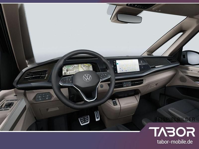 Neu VW Multivan Style 150 PS (110 kW) 2025 Orange Van