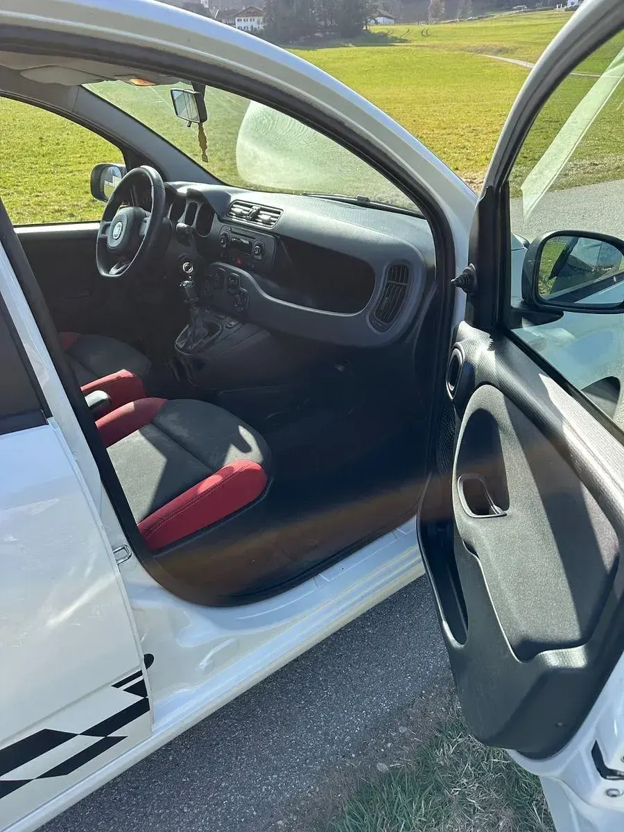 Gebraucht Fiat Panda Pop 69 PS (50 kW) 2017 Weiß Kleinwagen