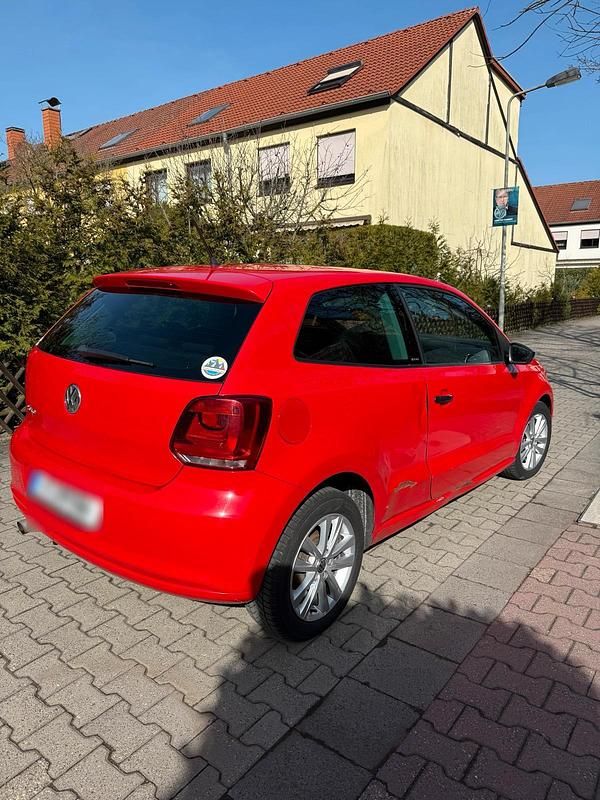 Gebraucht VW Polo 85 PS (62 kW) 2012 Rot Kleinwagen