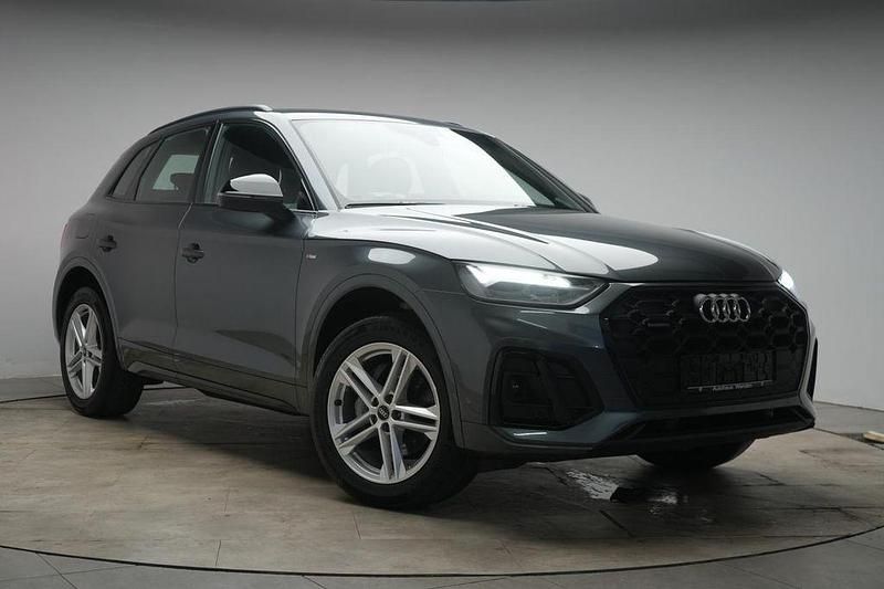 Gebraucht Audi Q5 S-Line 204 PS (150 kW) 2023 Grau SUV