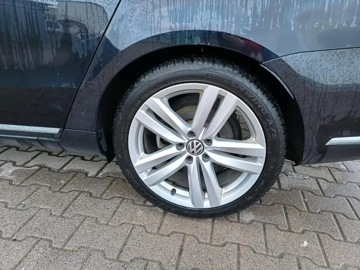 Gebraucht VW Passat 170 PS (125 kW) 2012 Schwarz Kombi