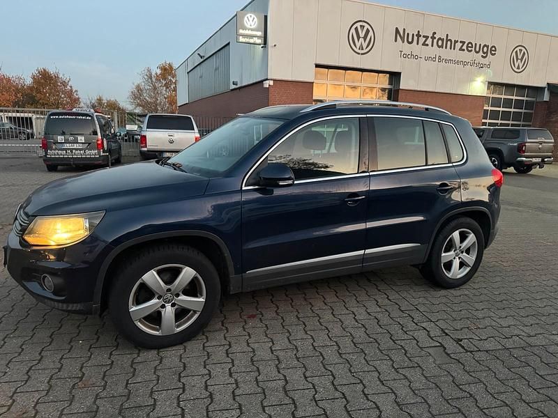 Blau Gebraucht 2012 VW Tiguan SUV | 8.990 € (Guter Preis) - Bild 1/4