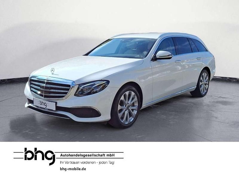 Weiß Gebraucht 2018 Mercedes E350 Limousine | 29.930 € (Guter Preis) - Bild 1/4