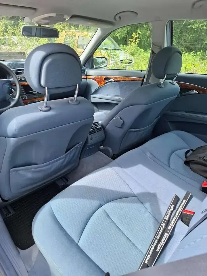 Gebraucht Mercedes E200 Classic 163 PS (119 kW) 2003 Limousine