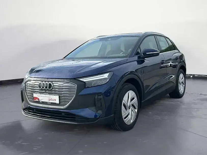 Używany Audi Q4 e-tron Ambiente 150 kW (204 KM) 2025 Niebieski SUV