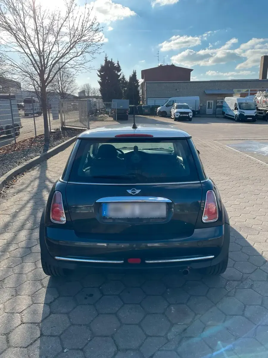 Gebraucht Mini Cooper 116 PS (85 kW) 2004 Schwarz Kleinwagen