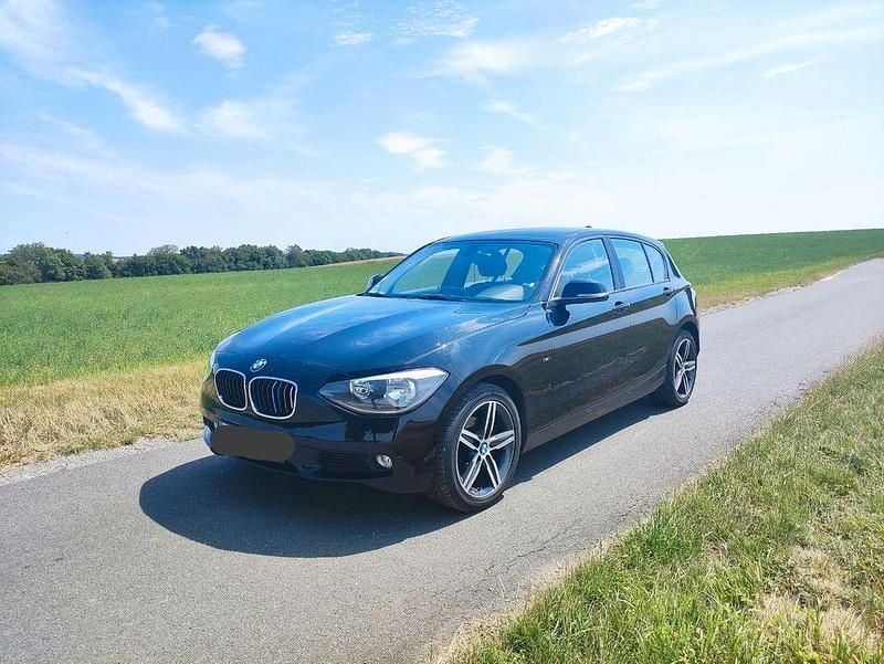 Schwarz Gebraucht 2014 BMW 114 Kleinwagen | 6.600 € (Fairer Preis) - Bild 1/4
