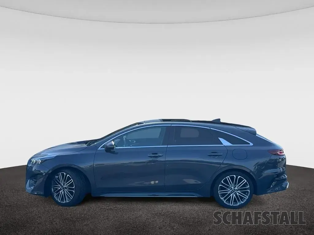 Gebraucht Kia ProCeed GT-Line 160 PS (117 kW) 2023 Grau (dark penta) Kombi