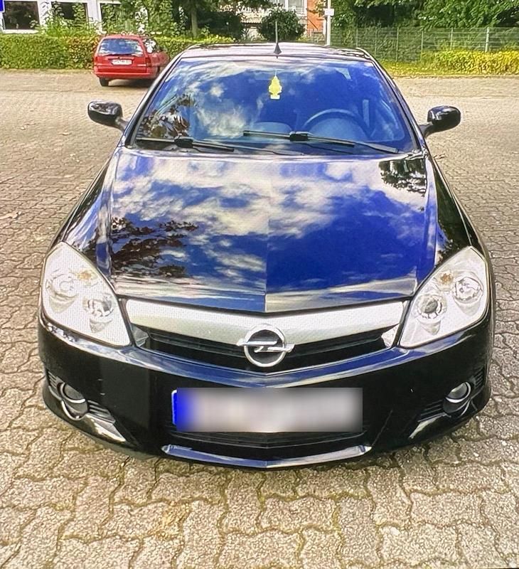 Schwarz Gebraucht 2006 Opel Tigra Cabrio | 1.300 € (Fairer Preis) - Bild 1/4