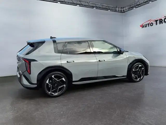 Neu Kia EV4 GT-Line 150 kW (204 PS) 2026 Grau Limousine