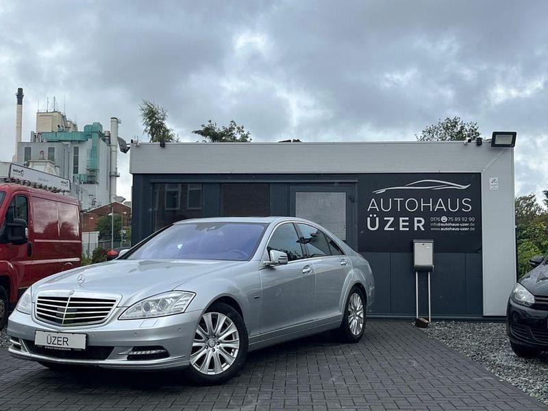 Silber Gebraucht 2010 Mercedes S350 Limousine | 12.500 € (Teuer) - Bild 1/4