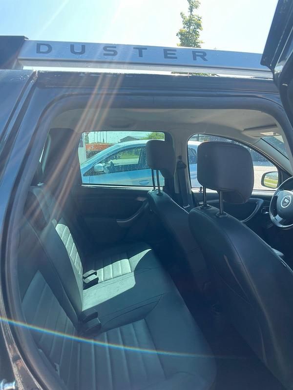 Gebraucht Dacia Duster 125 PS (91 kW) 2014 Andere farben SUV