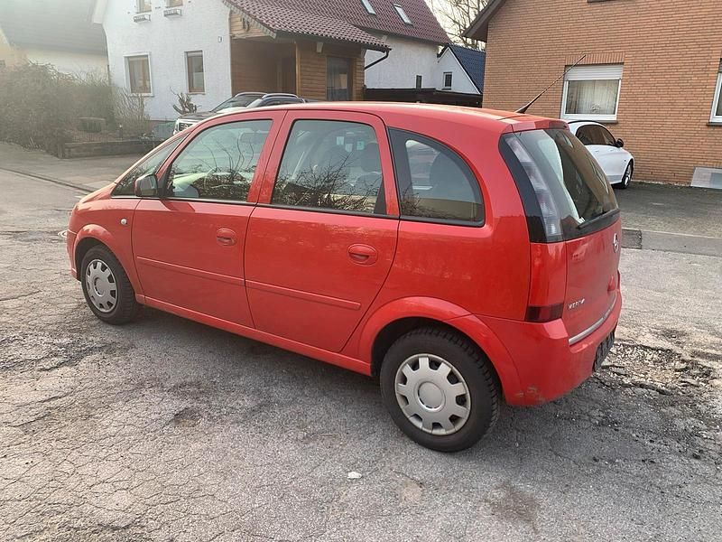 Gebraucht Opel Meriva 90 PS (66 kW) 2009 Rot Van / Kleinbus